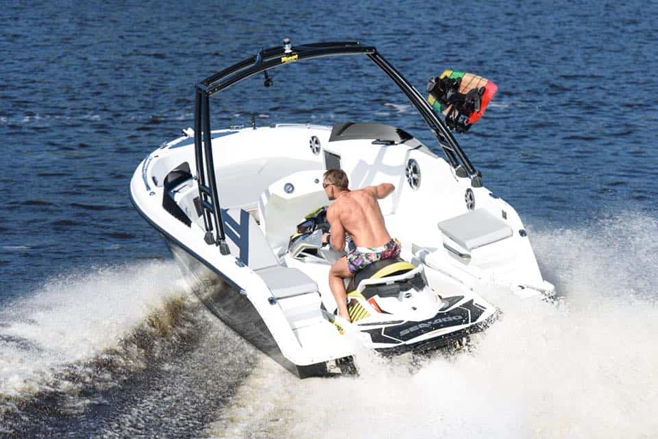 How to Drive a Jet Ski, WaveRunner or PWC